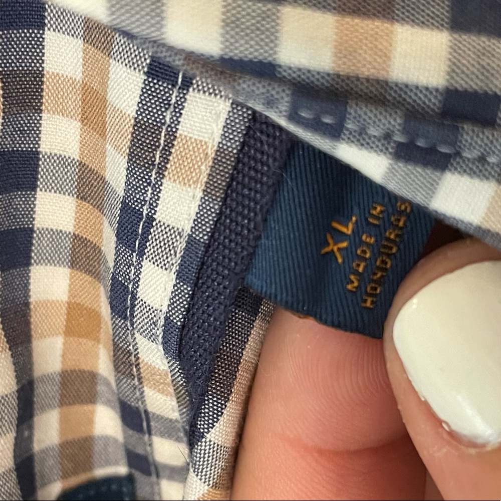 Mens button down - Picture 6 of 6